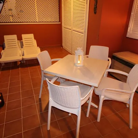 Castellani קיאו סלבאחה